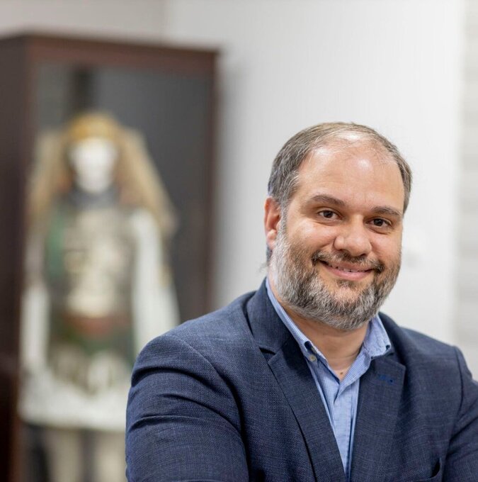 Φωτογραφία Νέες Εκπαιδευτικές και Ερευνητικές Πρωτοβουλίες για τον Δήμο Νάουσας - Συνέντευξη του Δημάρχου Νίκου Κουτσογιάννη στην TV100